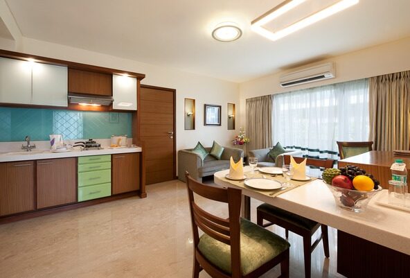 dlf phase 2 serviced apartment